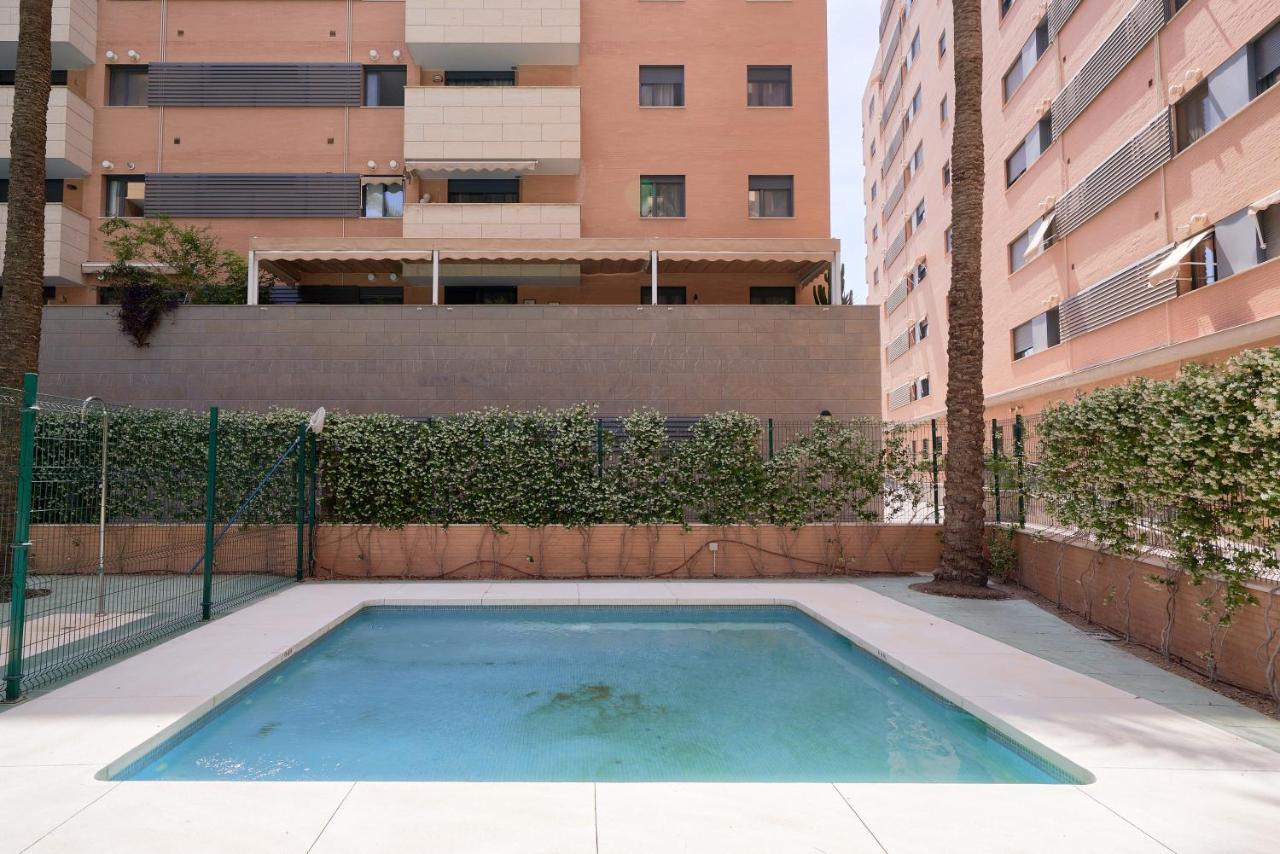 Alterhome Apartamento Con Piscina Maria Zambrano マラガ エクステリア 写真