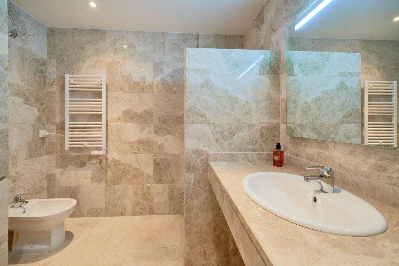 Alterhome Apartamento Con Piscina Maria Zambrano マラガ エクステリア 写真