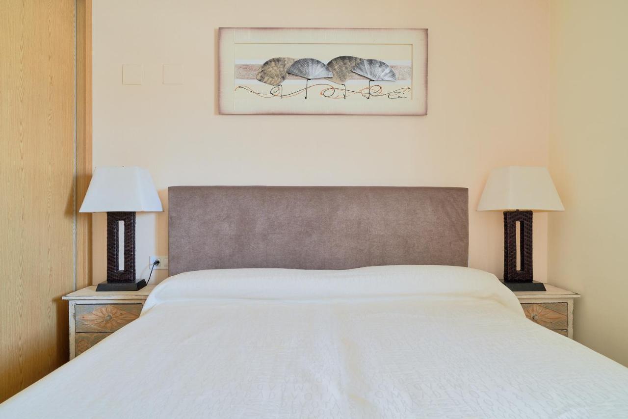 Alterhome Apartamento Con Piscina Maria Zambrano マラガ エクステリア 写真